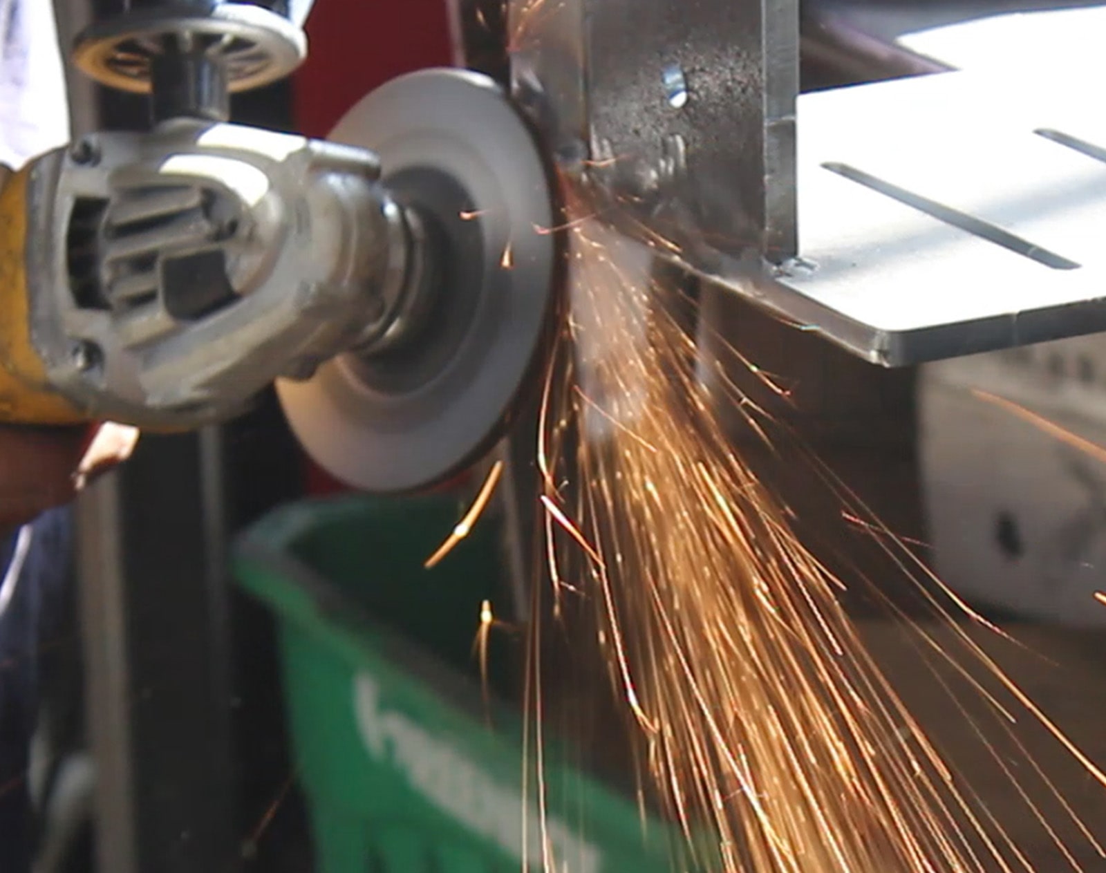 CNC-Laser-Cutting